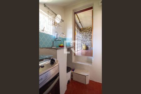 Casa à venda com 230m², 6 quartos e 2 vagasCasa  1 - Cozinha