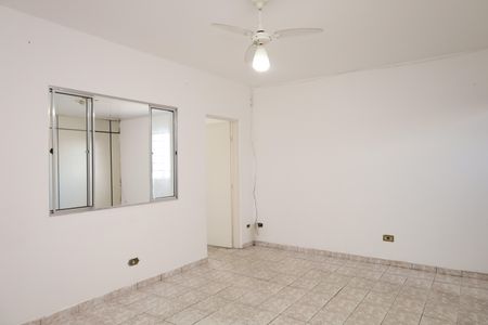 Sala de casa para alugar com 2 quartos, 60m² em Jardim Guaianazes, São Paulo