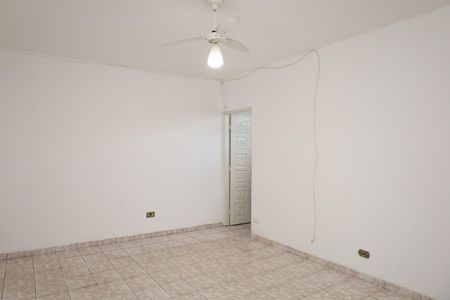 Sala de casa para alugar com 2 quartos, 60m² em Jardim Guaianazes, São Paulo