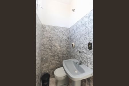 Casa para alugar com 80m², 2 quartos e 1 vagaLavabo