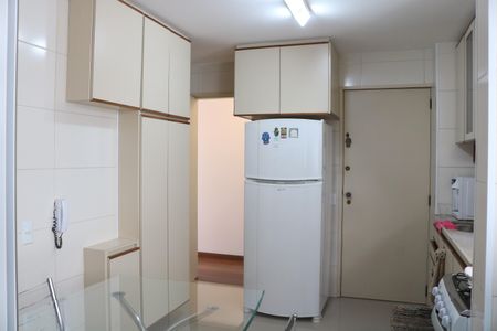 Apartamento à venda com 88m², 2 quartos e 2 vagasCozinha