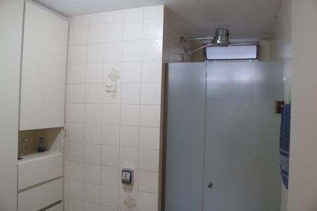 Apartamento à venda com 88m², 2 quartos e 2 vagasBanheiro 2