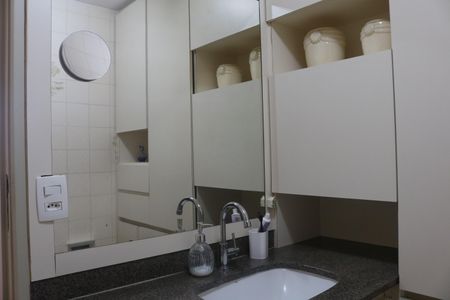 Apartamento à venda com 88m², 2 quartos e 2 vagasBanheiro 2