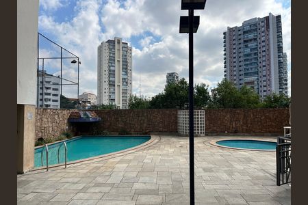 Apartamento à venda com 88m², 2 quartos e 2 vagasÁrea comum - Piscina