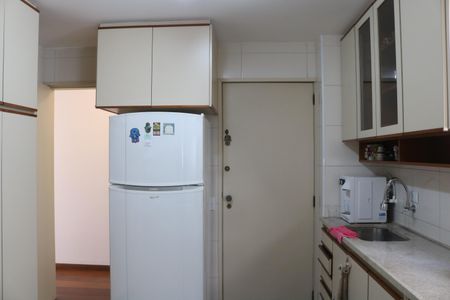 Apartamento à venda com 88m², 2 quartos e 2 vagasCozinha