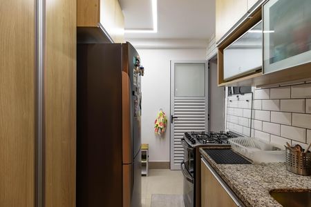 Apartamento à venda com 70m², 2 quartos e 2 vagas Apartamento à venda com 70m², 2 quartos e 2 vagasCozinha