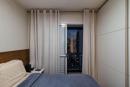 Apartamento à venda com 70m², 2 quartos e 2 vagas Apartamento à venda com 70m², 2 quartos e 2 vagasSuíte