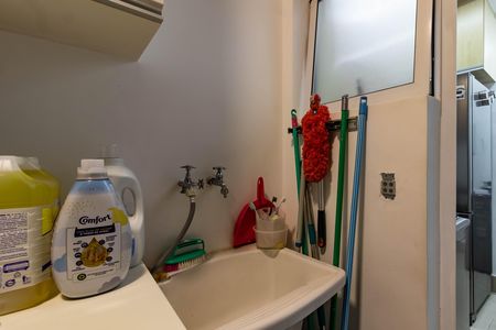 Apartamento à venda com 70m², 2 quartos e 2 vagas Apartamento à venda com 70m², 2 quartos e 2 vagasÁrea de Serviço