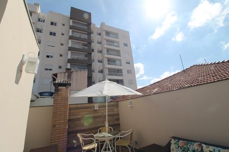 Casa à venda com 200m², 2 quartos e 2 vagasÁrea Comum