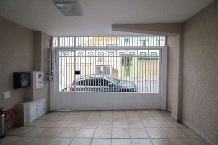 Casa à venda com 200m², 2 quartos e 2 vagasGaragem