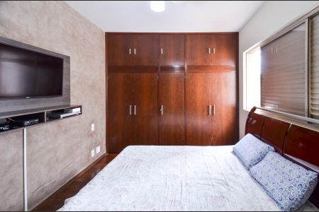 Apartamento à venda com 110m², 3 quartos e 2 vagas Apartamento à venda com 110m², 3 quartos e 2 vagasQuarto 1
