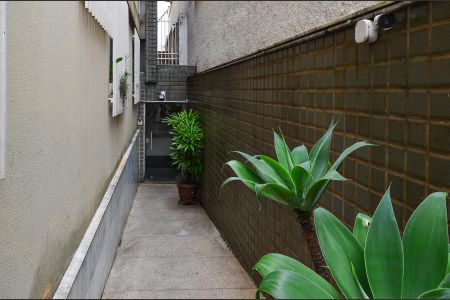 Apartamento à venda com 110m², 3 quartos e 2 vagas Apartamento à venda com 110m², 3 quartos e 2 vagasEntrada