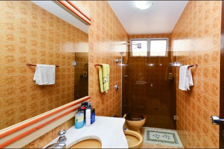 Apartamento à venda com 110m², 3 quartos e 2 vagas Apartamento à venda com 110m², 3 quartos e 2 vagasBanheiro Social
