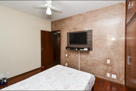Apartamento à venda com 110m², 3 quartos e 2 vagas Apartamento à venda com 110m², 3 quartos e 2 vagasQuarto 1
