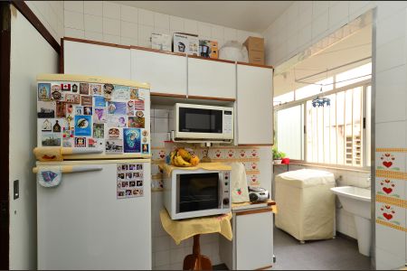 Apartamento à venda com 110m², 3 quartos e 2 vagas Apartamento à venda com 110m², 3 quartos e 2 vagasCozinha
