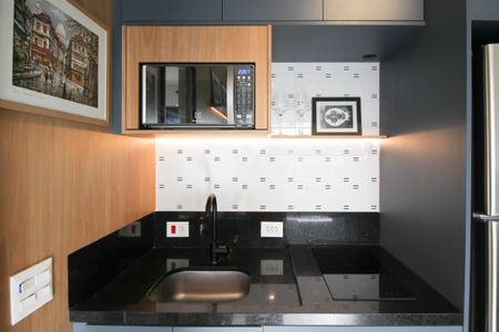 Cozinha de kitnet/studio à venda com 1 quarto, 36m² em Indianópolis, São Paulo