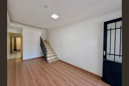 Casa para alugar com 125m², 2 quartos e 1 vagaSala