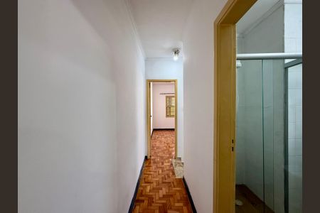 Casa para alugar com 125m², 2 quartos e 1 vagaCorredor Quartos 