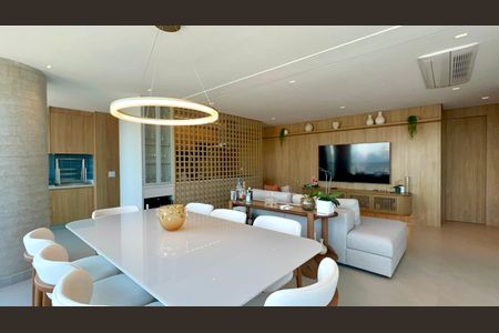 Apartamento à venda com 151m², 2 quartos e 2 vagas Apartamento à venda com 151m², 2 quartos e 2 vagasVaranda