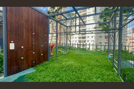 Apartamento à venda com 151m², 2 quartos e 2 vagas Apartamento à venda com 151m², 2 quartos e 2 vagasPlayground