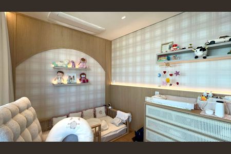 Apartamento à venda com 151m², 2 quartos e 2 vagas Apartamento à venda com 151m², 2 quartos e 2 vagasSuíte 1