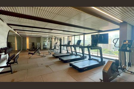 Apartamento à venda com 151m², 2 quartos e 2 vagas Apartamento à venda com 151m², 2 quartos e 2 vagasAcademia