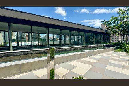 Apartamento à venda com 151m², 2 quartos e 2 vagas Apartamento à venda com 151m², 2 quartos e 2 vagasPiscina