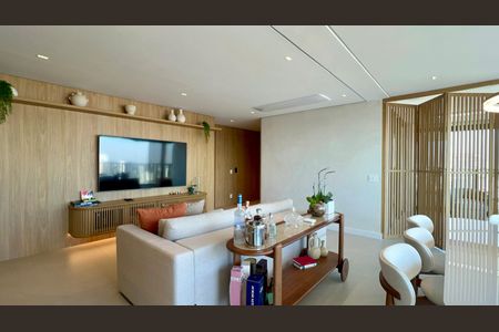 Apartamento à venda com 151m², 2 quartos e 2 vagas Apartamento à venda com 151m², 2 quartos e 2 vagasSala