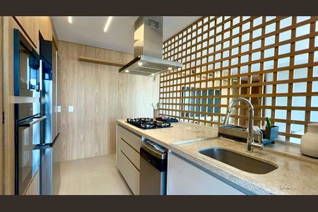 Apartamento à venda com 151m², 2 quartos e 2 vagas Apartamento à venda com 151m², 2 quartos e 2 vagasCozinha
