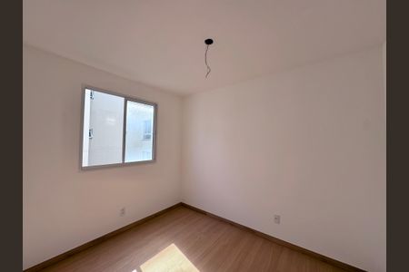 Apartamento à venda com 44m², 2 quartos e 1 vagaQuarto 2