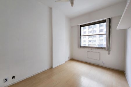 Apartamento para alugar com 120m², 3 quartos e 2 vagasQuarto 2