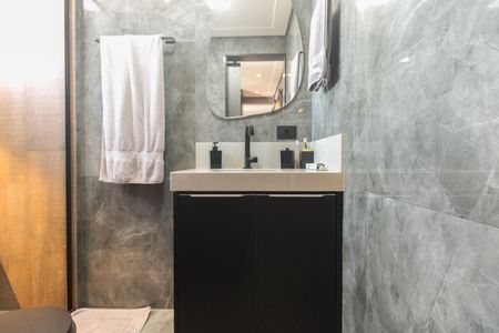 Apartamento à venda com 144m², 2 quartos e 1 vagaBanheiro Suíte 