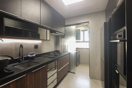 Apartamento à venda com 144m², 2 quartos e 1 vagaCozinha 