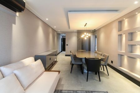 Apartamento à venda com 144m², 2 quartos e 1 vagaSala 