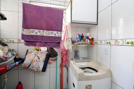 Apartamento para alugar com 71m², 2 quartos e sem vagaÁrea de Serviço
