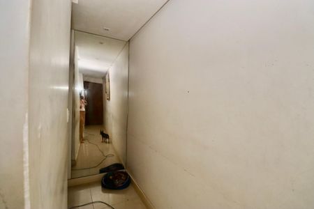 Apartamento para alugar com 71m², 2 quartos e sem vagaCorredor