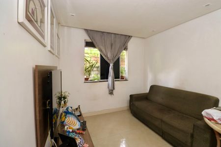 Apartamento para alugar com 71m², 2 quartos e sem vagaSala 