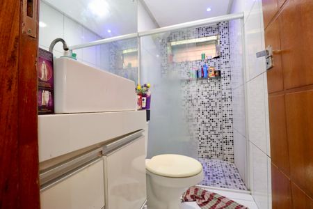Apartamento para alugar com 71m², 2 quartos e sem vagaBanheiro