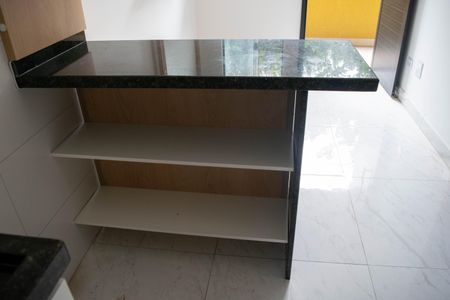 Casa de condomínio à venda com 40m², 2 quartos e sem vagaSala/Cozinha