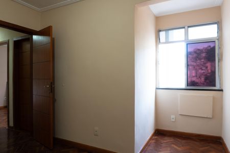 Apartamento à venda com 80m², 3 quartos e 1 vaga