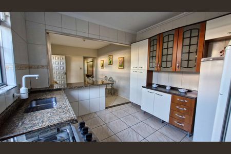Casa à venda com 125m², 3 quartos e 1 vaga