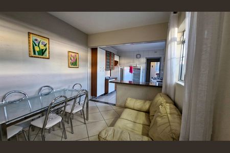 Casa à venda com 125m², 3 quartos e 1 vaga