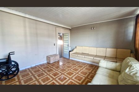 Casa à venda com 3 quartos, 125m² em Jardim Primavera, São Paulo