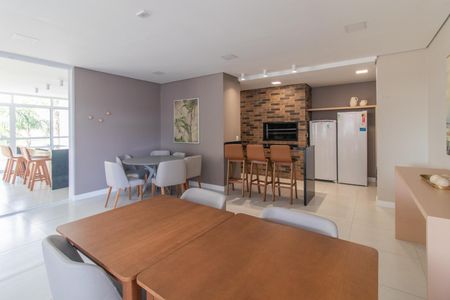 Apartamento à venda com 75m², 3 quartos e 2 vagas Apartamento à venda com 75m², 3 quartos e 2 vagasÁrea comum - Salão de festas
