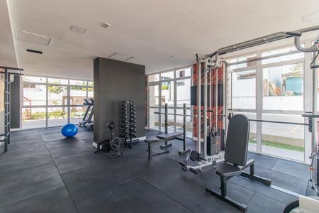 Apartamento à venda com 75m², 3 quartos e 2 vagas Apartamento à venda com 75m², 3 quartos e 2 vagasÁrea comum - Academia