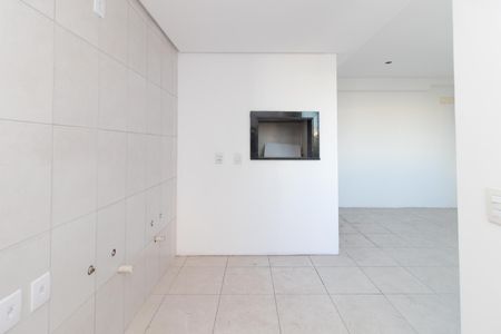 Apartamento à venda com 75m², 3 quartos e 2 vagas Apartamento à venda com 75m², 3 quartos e 2 vagasCozinha e Área de Serviço