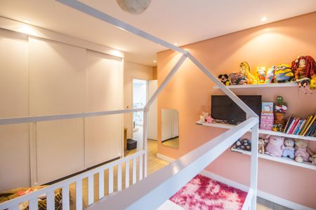 Casa de condomínio à venda com 441m², 5 quartos e 4 vagas Casa de condomínio à venda com 441m², 5 quartos e 4 vagasSuíte 3