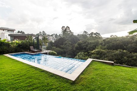 Casa de condomínio à venda com 441m², 5 quartos e 4 vagas Casa de condomínio à venda com 441m², 5 quartos e 4 vagasPiscina