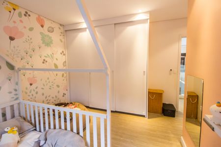 Casa de condomínio à venda com 441m², 5 quartos e 4 vagas Casa de condomínio à venda com 441m², 5 quartos e 4 vagasSuíte 3