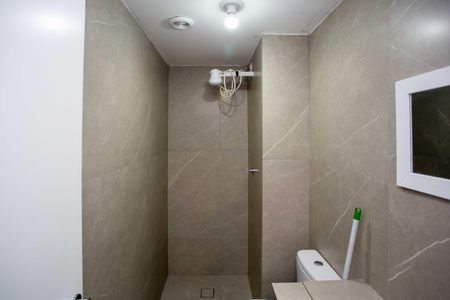 Apartamento à venda com 34m², 2 quartos e sem vagaBanheiro